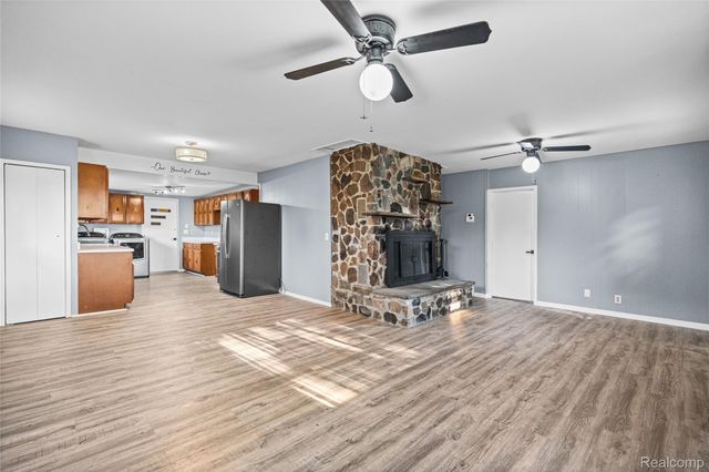 6220 Wertz, Springfield Charter Township, MI 48350