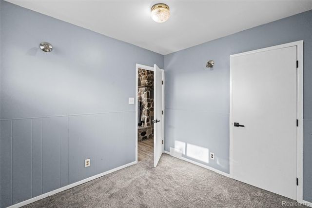 6220 Wertz, Springfield Charter Township, MI 48350