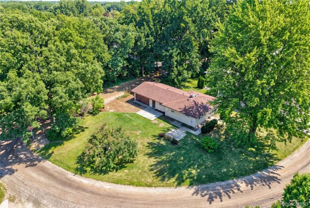 6220 Wertz, Springfield Charter Township, MI 48350