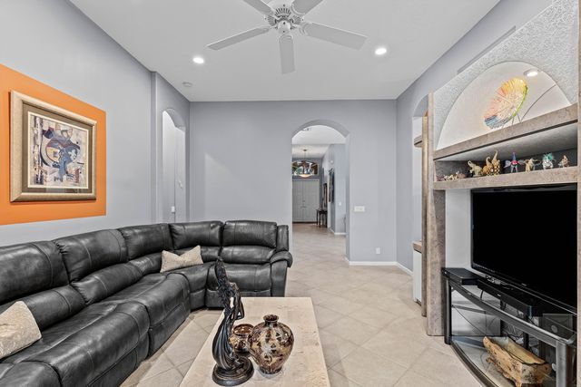7188 Demedici Circle, Delray Beach, FL 33446