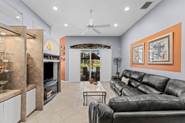 7188 Demedici Circle, Delray Beach, FL 33446