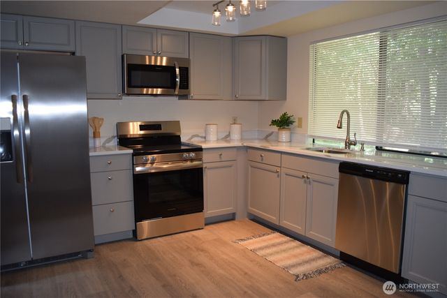 4545 NW Shelley Drive, Silverdale, WA 98383