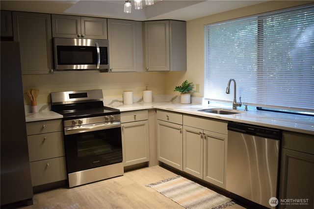 4545 NW Shelley Drive, Silverdale, WA 98383