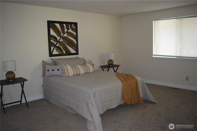 4545 NW Shelley Drive, Silverdale, WA 98383