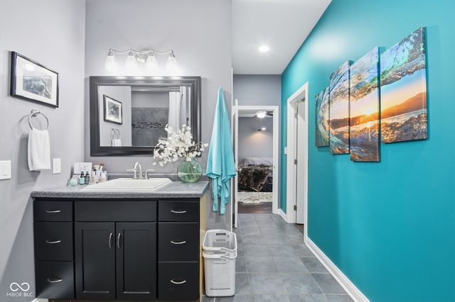 4736 W Harvest Way, New Palestine, IN 46163