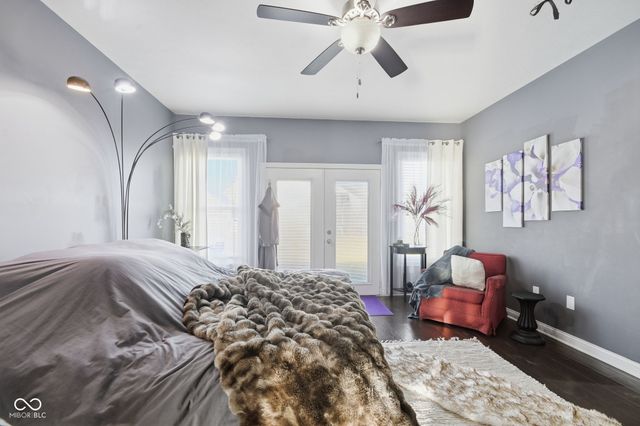 4736 W Harvest Way, New Palestine, IN 46163