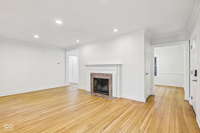 1230 Kessler Boulevard East Drive, Indianapolis, IN 46220