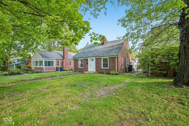 1230 Kessler Boulevard East Drive, Indianapolis, IN 46220