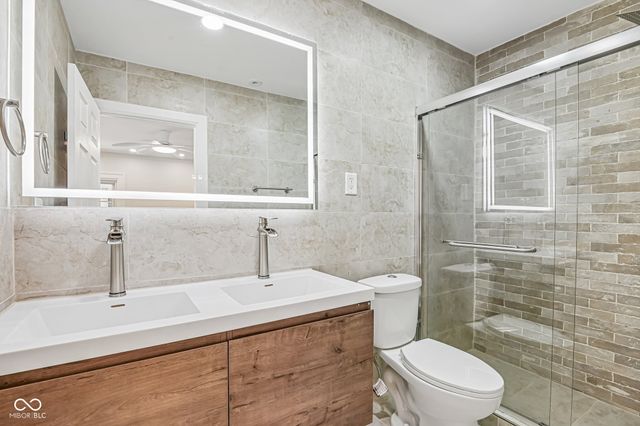 1230 Kessler Boulevard East Drive, Indianapolis, IN 46220