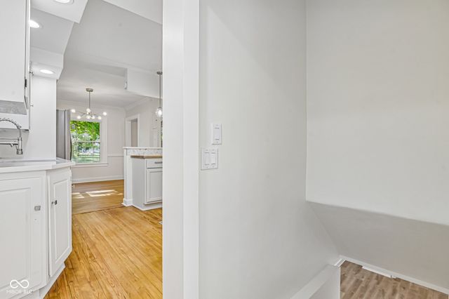 1230 Kessler Boulevard East Drive, Indianapolis, IN 46220