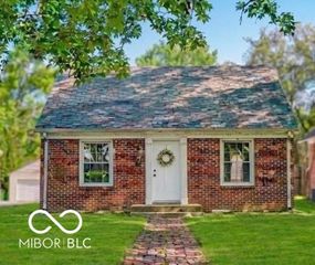 1230 Kessler Boulevard East Drive, Indianapolis, IN 46220