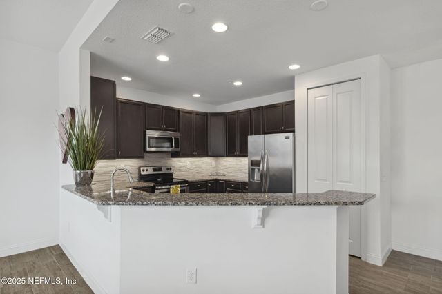 136 PONTE VEDRA COLONY Circle 136, Ponte Vedra Beach, FL 32082