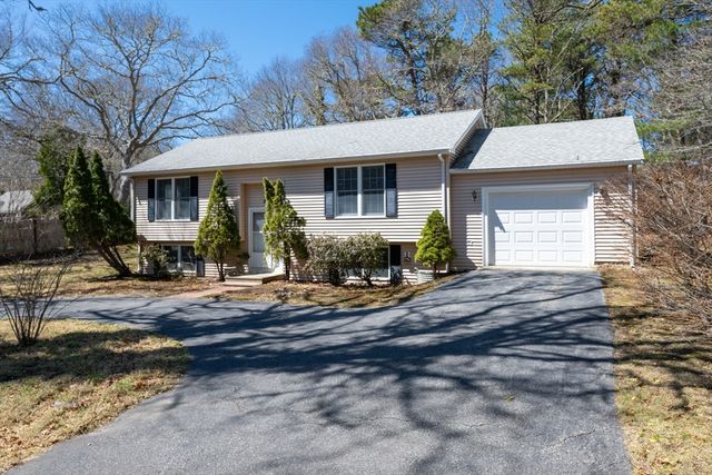 441 Old Mill Rd, Barnstable, MA 02655