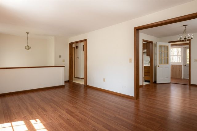 441 Old Mill Rd, Barnstable, MA 02655