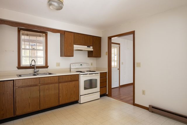 441 Old Mill Rd, Barnstable, MA 02655