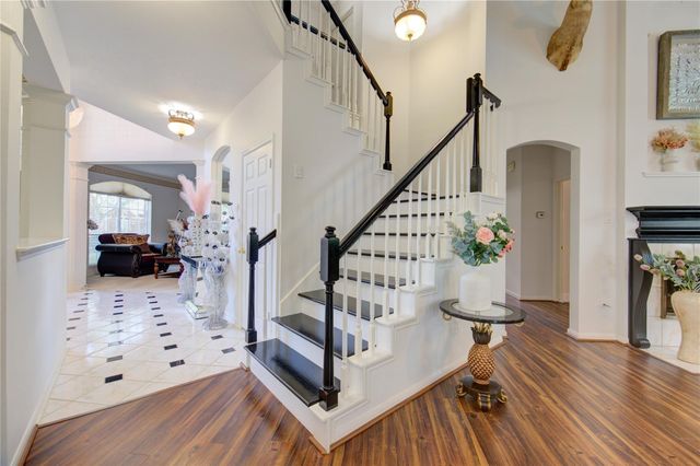 16803 Sandestine Drive, Houston, TX 77095