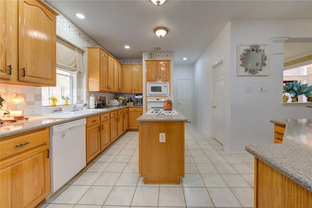 16803 Sandestine Drive, Houston, TX 77095