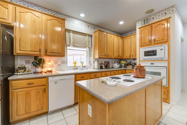 16803 Sandestine Drive, Houston, TX 77095