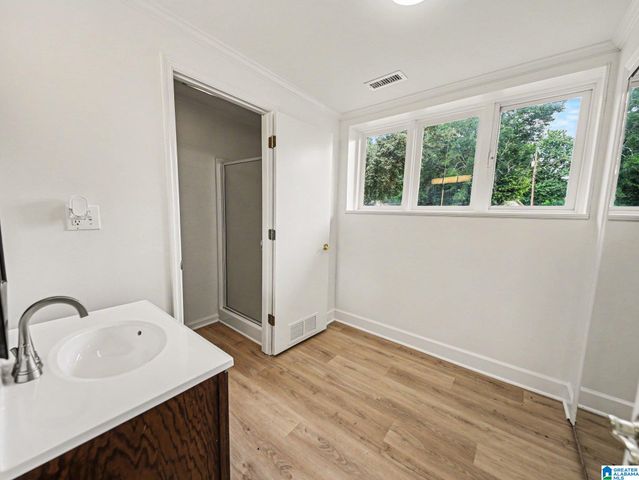 2116 SUN CIRCLE, Fultondale, AL 35068