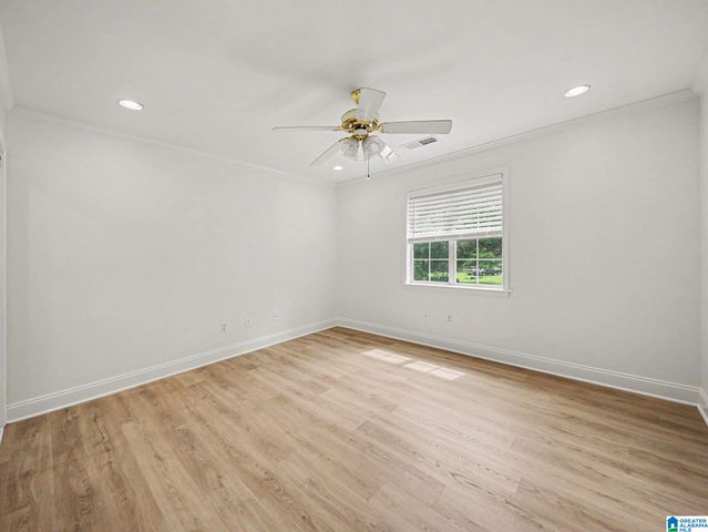 2116 SUN CIRCLE, Fultondale, AL 35068