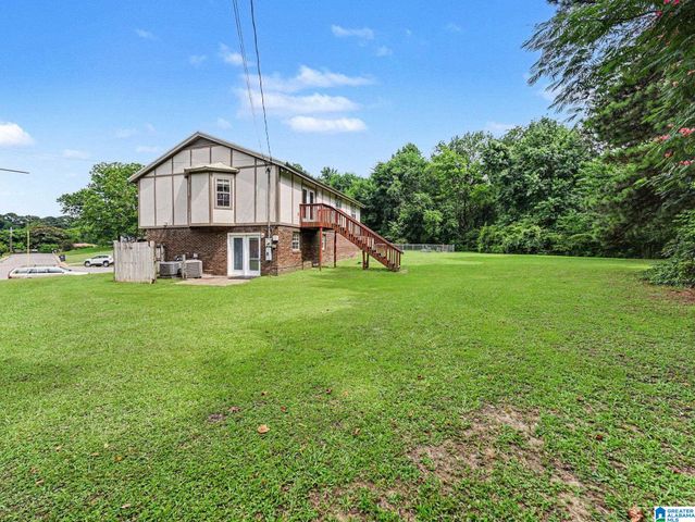 2116 SUN CIRCLE, Fultondale, AL 35068