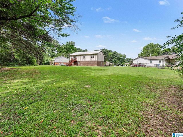 2116 SUN CIRCLE, Fultondale, AL 35068