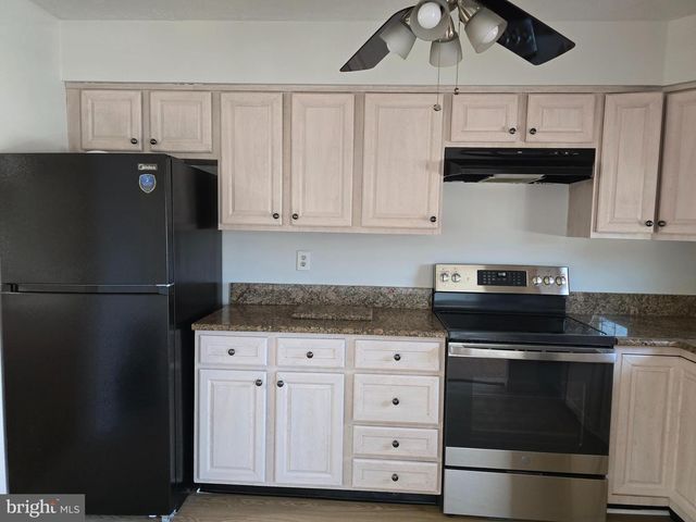 8907 CHAD WAY, Clinton, MD 20735