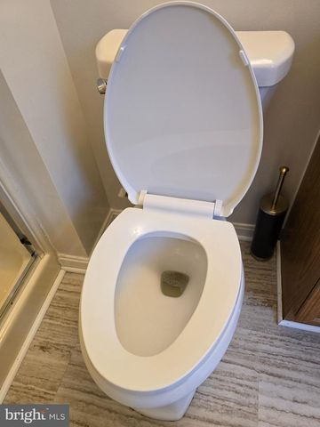 8907 CHAD WAY, Clinton, MD 20735