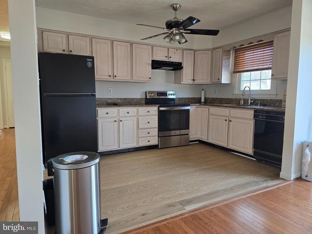 8907 CHAD WAY, Clinton, MD 20735