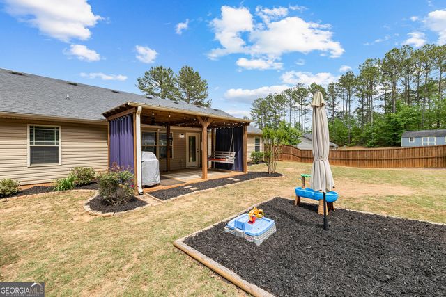 110 Brook Run, Senoia, GA 30276