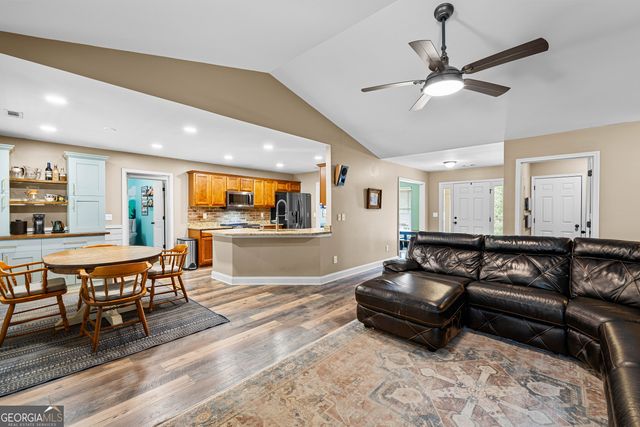 110 Brook Run, Senoia, GA 30276