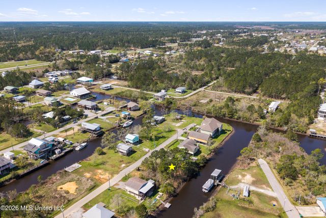Shark Street, Bay Saint Louis, MS 39520