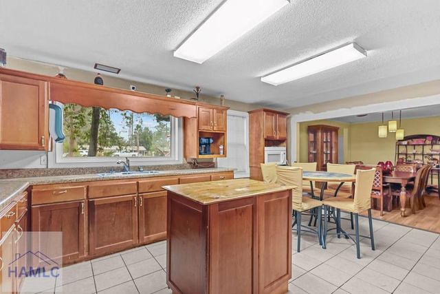 412 South Willow Street, Jesup, GA 31546