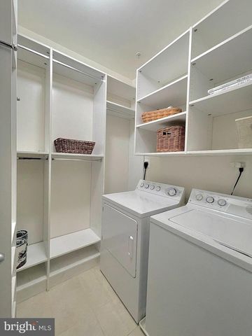 4862 Eisenhower Ave Unit 269, Alexandria, VA 22304