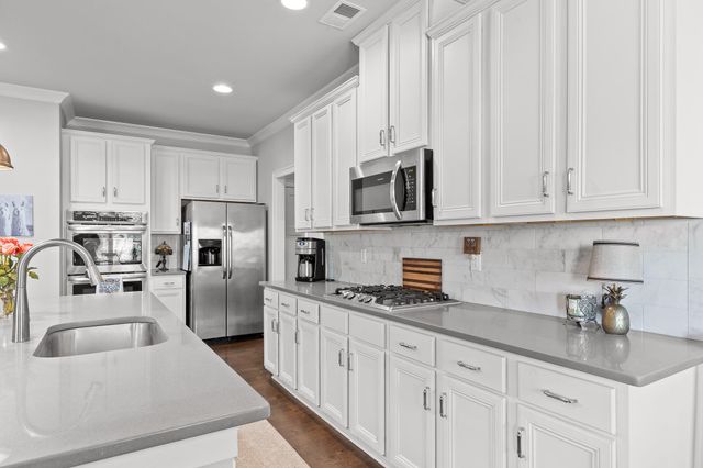 7385 Blazing Star Court, Ooltewah, TN 37363