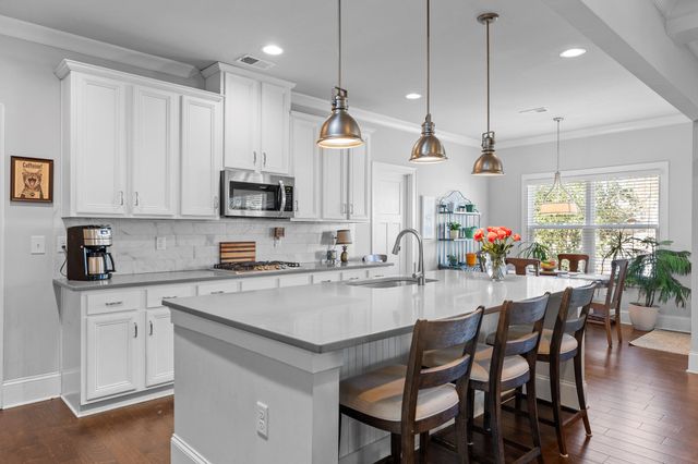 7385 Blazing Star Court, Ooltewah, TN 37363