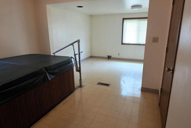 3370 66th STREET, Milwaukee, WI 53219