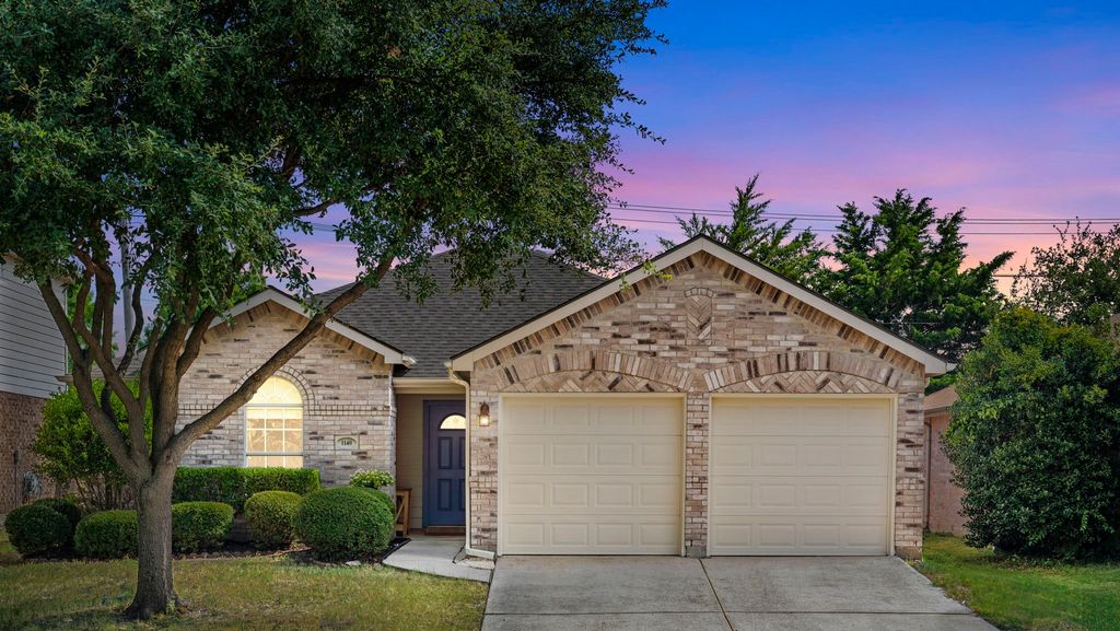 1140 Goldeneye, Aubrey, TX 76227