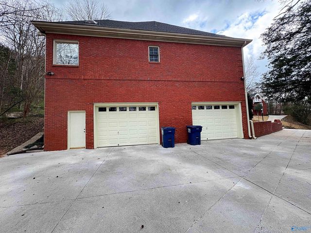 1319 Chesterfield Road, Huntsville, AL 35803