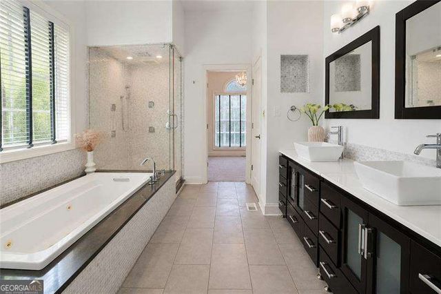 2877 Battlecrest Drive, Decatur, GA 30034