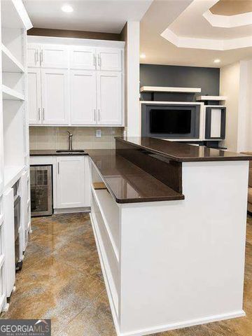 2877 Battlecrest Drive, Decatur, GA 30034