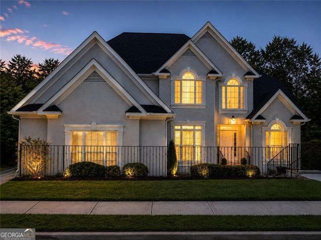 2877 Battlecrest Drive, Decatur, GA 30034
