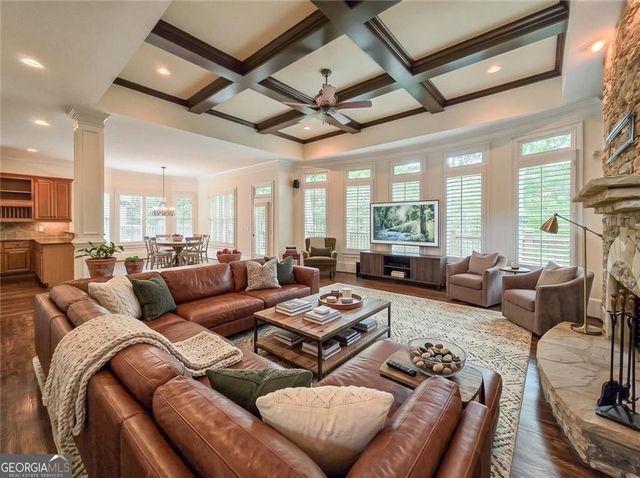 7725 NW Marsh Court NW, Sandy Springs, GA 30328