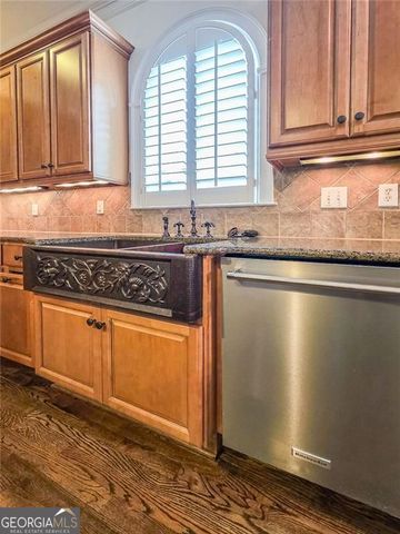 7725 NW Marsh Court NW, Sandy Springs, GA 30328