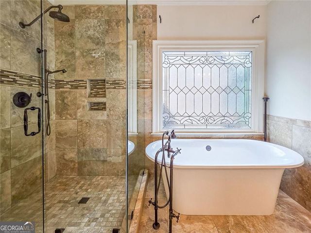 7725 NW Marsh Court NW, Sandy Springs, GA 30328