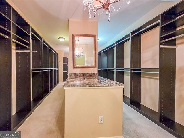 7725 NW Marsh Court NW, Sandy Springs, GA 30328