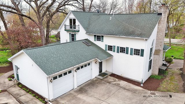 2214 MAIN STREET Road, Spring Grove, IL 60081