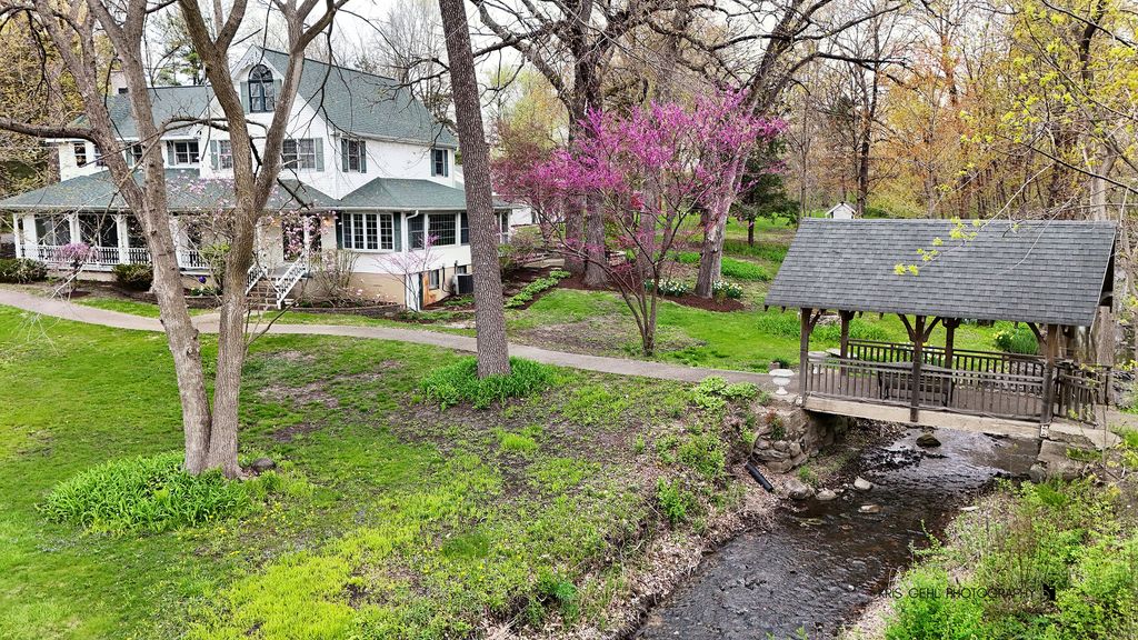 Image 1 of property listing at 2214 MAIN STREET Road, Spring Grove, IL 60081
