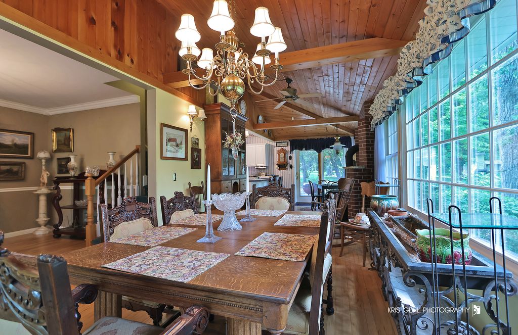 Image 20 of property listing at 2214 MAIN STREET Road, Spring Grove, IL 60081