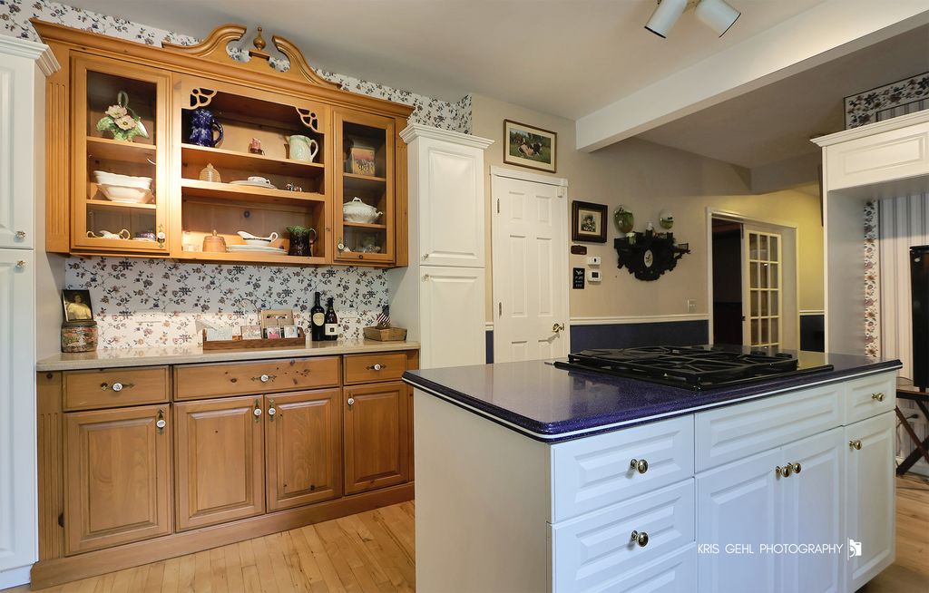 Image 23 of property listing at 2214 MAIN STREET Road, Spring Grove, IL 60081